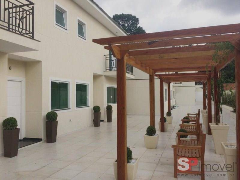 #2011 - Casa em condomínio para Venda em São Paulo - SP