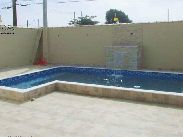 Casa de Praia para Venda em Itanhaém - 5