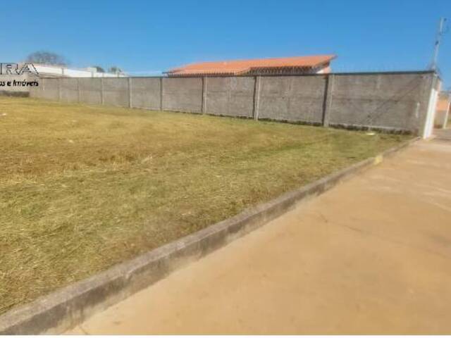 #3025 - Terreno para Venda em Porto Ferreira - SP - 2