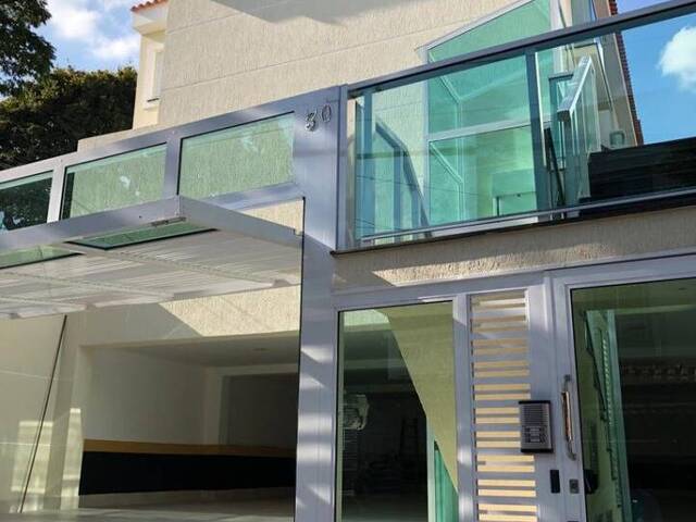 #1611 - Sobrado para Venda em São Paulo - SP