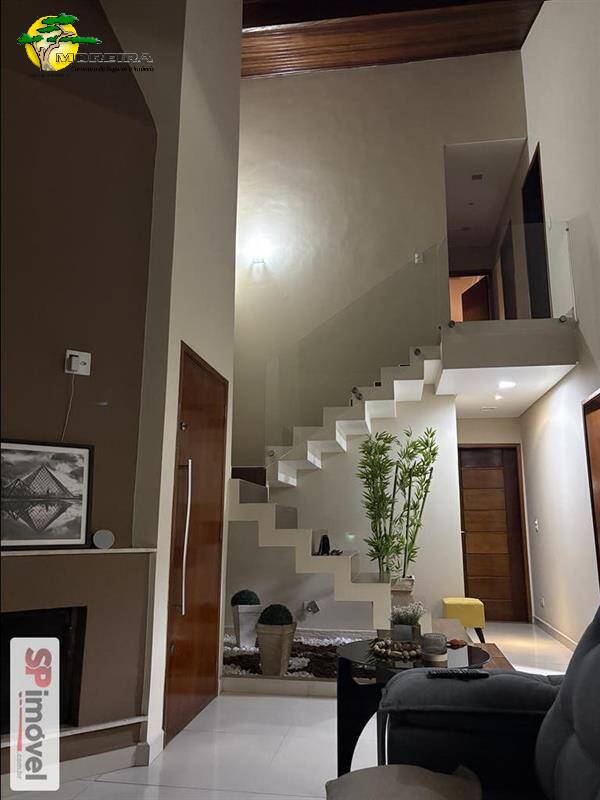 Sobrado, 3 quartos, 220 m² - Foto 1